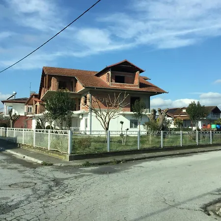 Mama Machi Holiday home *
